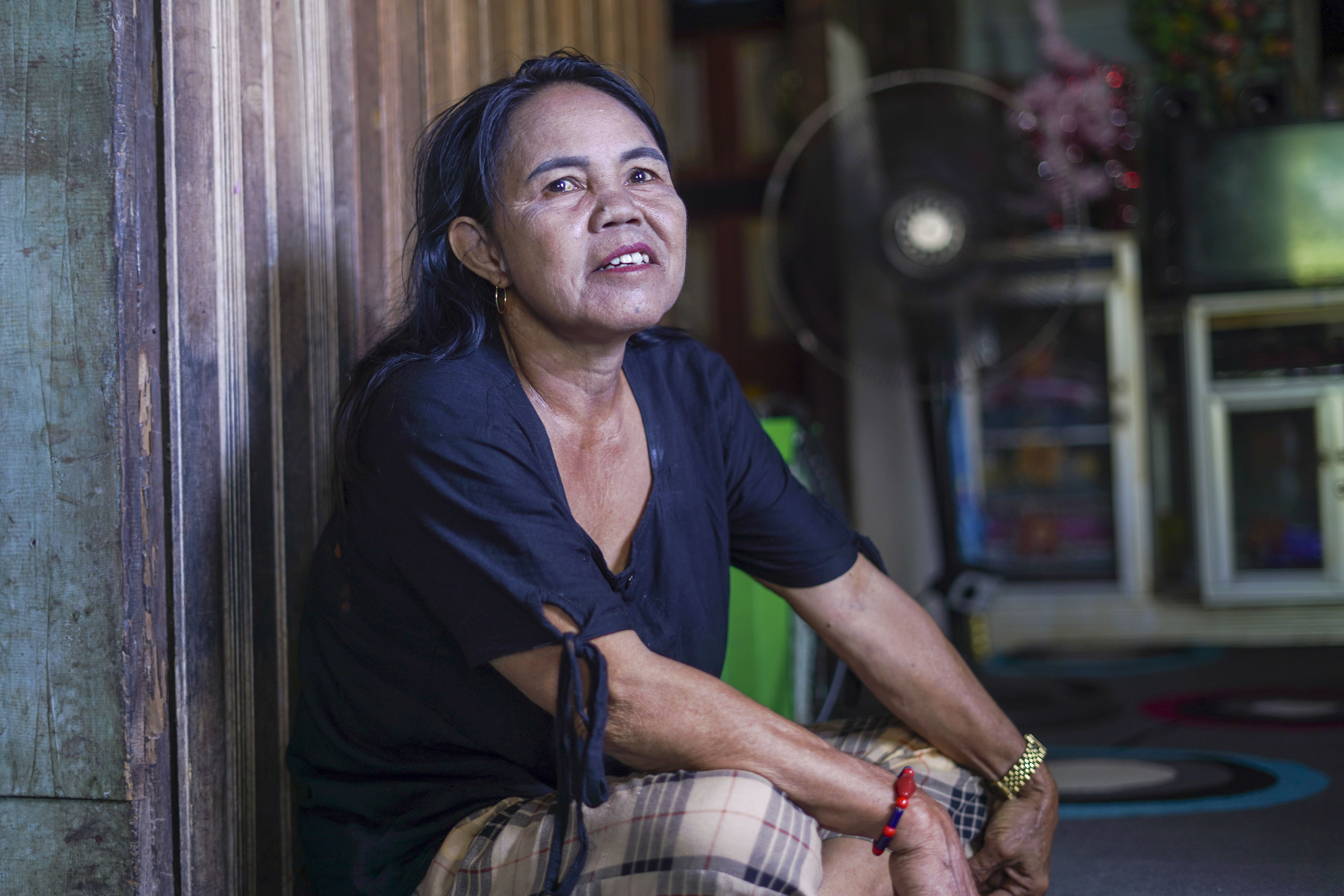 Saat Adat Kian Menyusut, Harapan Masih Disemai